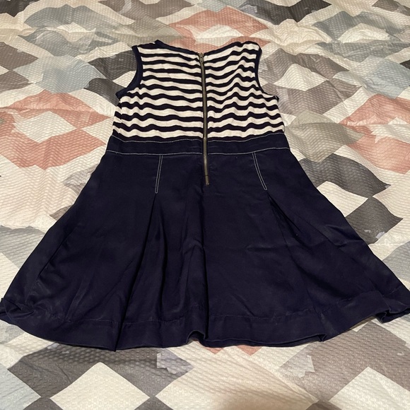 Little Girls Tommy Hilfiger Dress Size 6 - Picture 2 of 2
